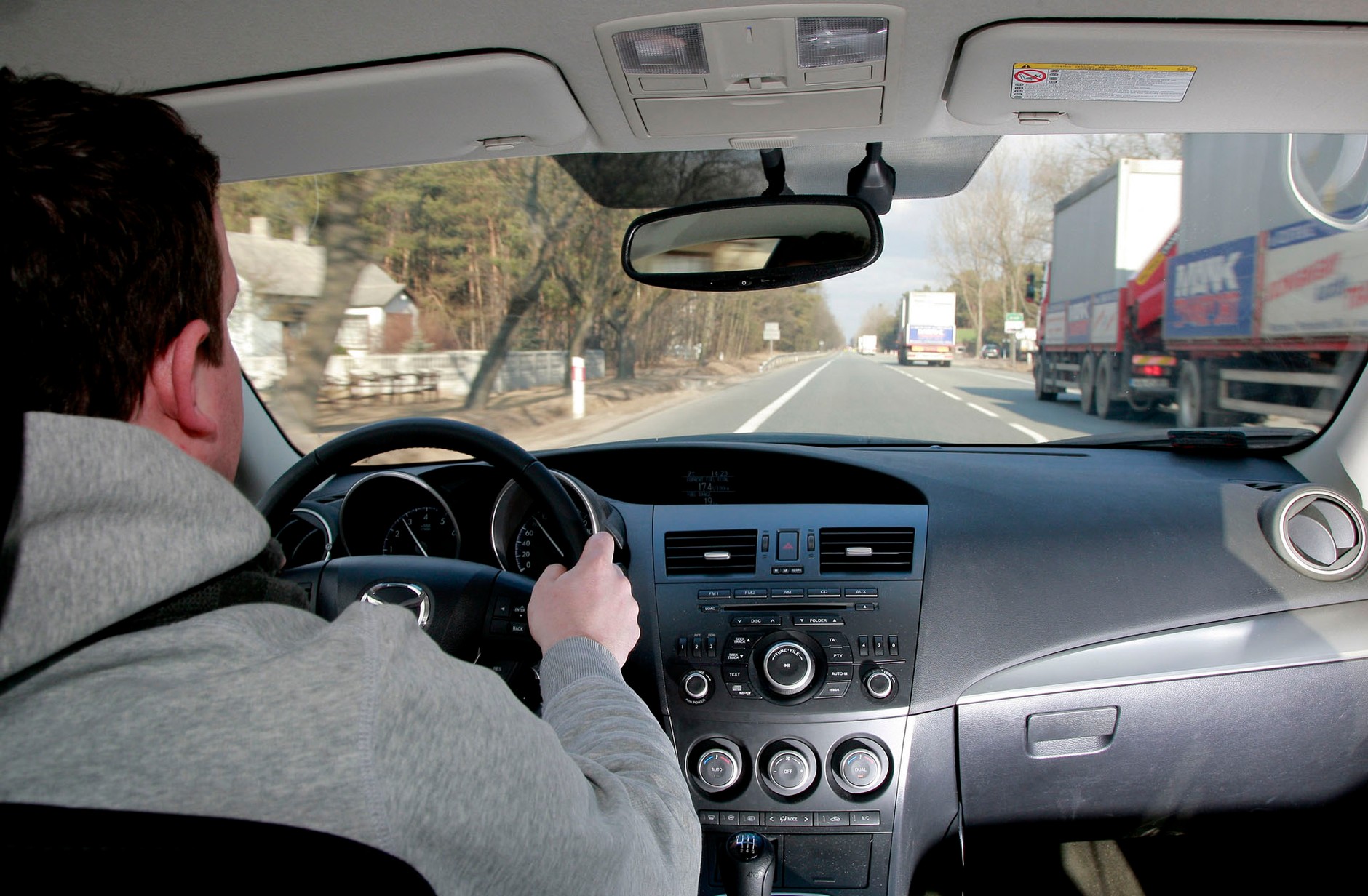 Jak wyprzedzać? Zasady, przepisy, praktyka