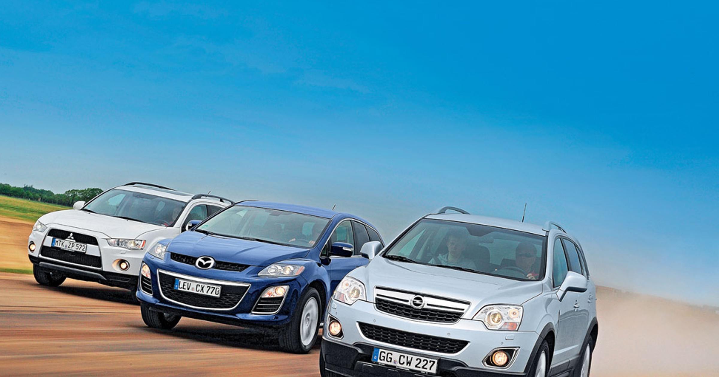 Mitsubishi Outlander kontra Mazda CX-7 i Opel Antara: SUV-y bardzo rodzinne