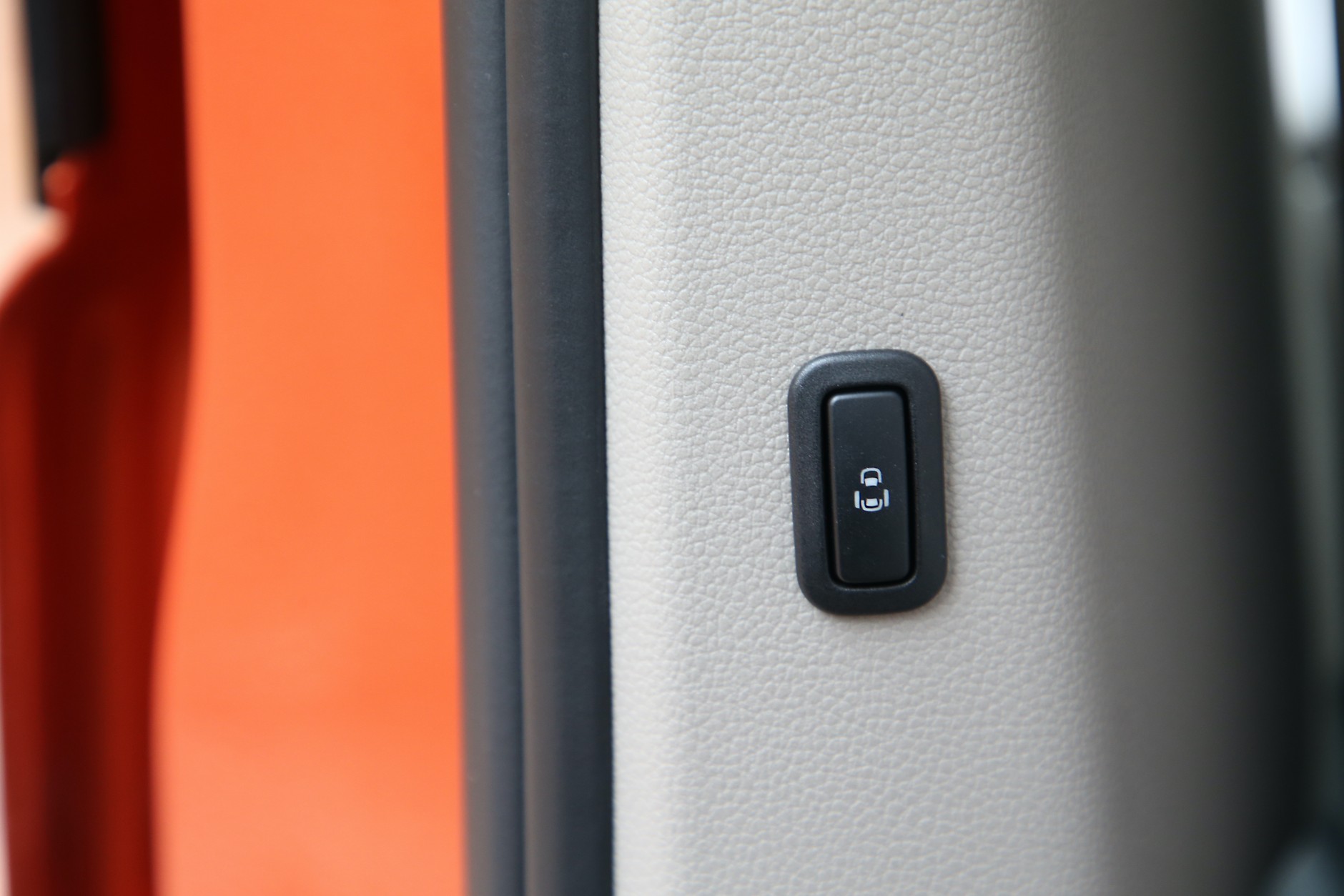 Volkswagen Multivan 2021 I generacja na płycie MQB