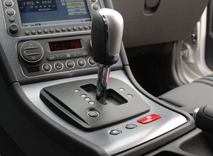 Jak eksploatować auto z automatyczną skrzynią biegów?