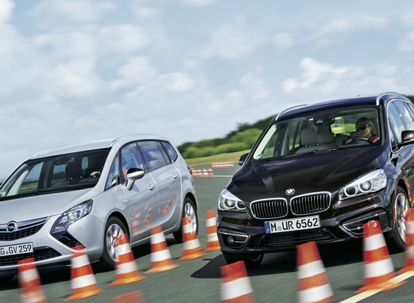 Czas na rodzinną frajdę z jazdy - BMW 218d Gran Tourer kontra Opel Zafira Tourer 1.6 CDTI