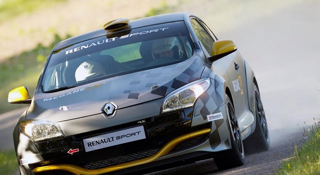 Renault Megane RenaultSport N4 – Rajdówka dla Kubicy