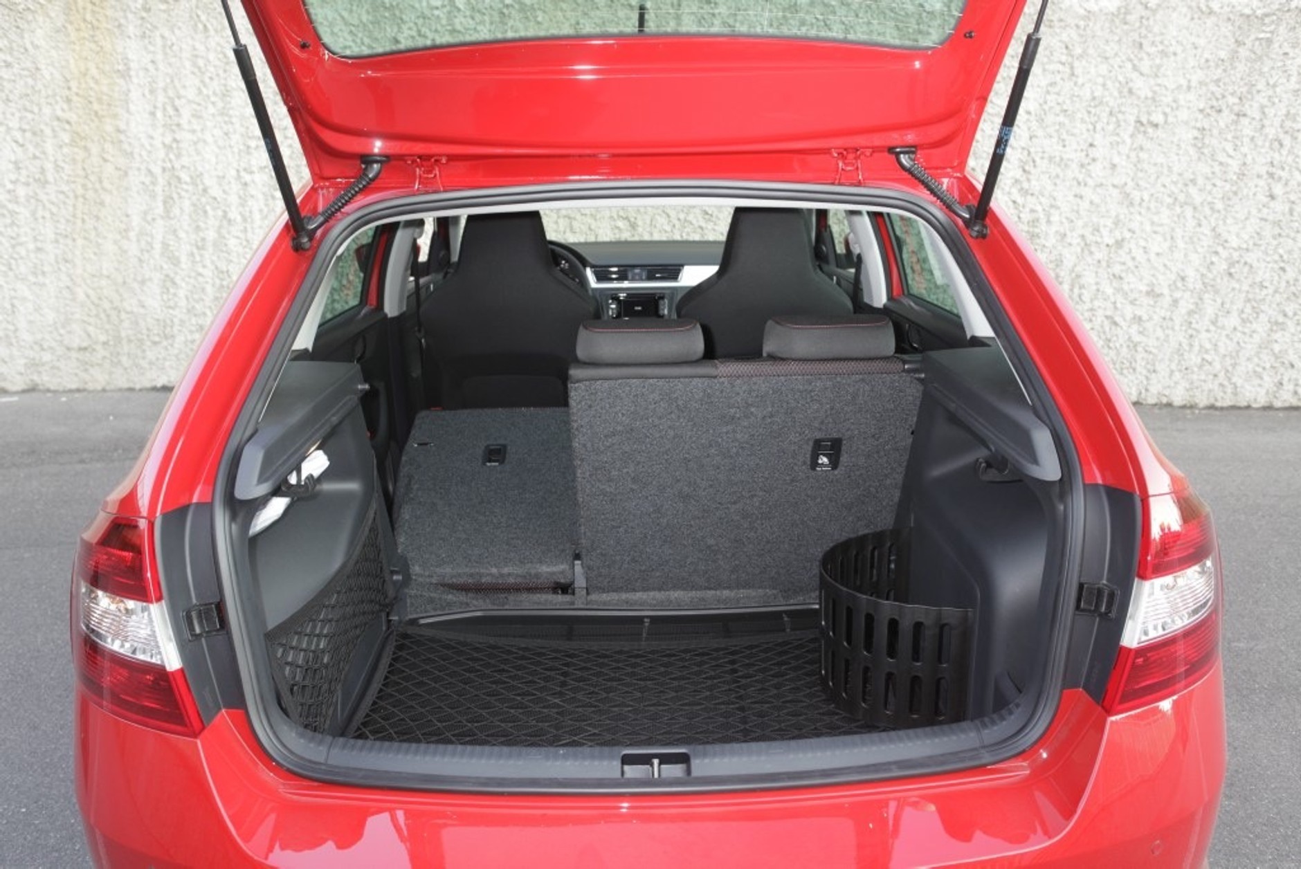 Skoda Rapid 1.2 TSI 105 KM: hatchback czy liftback