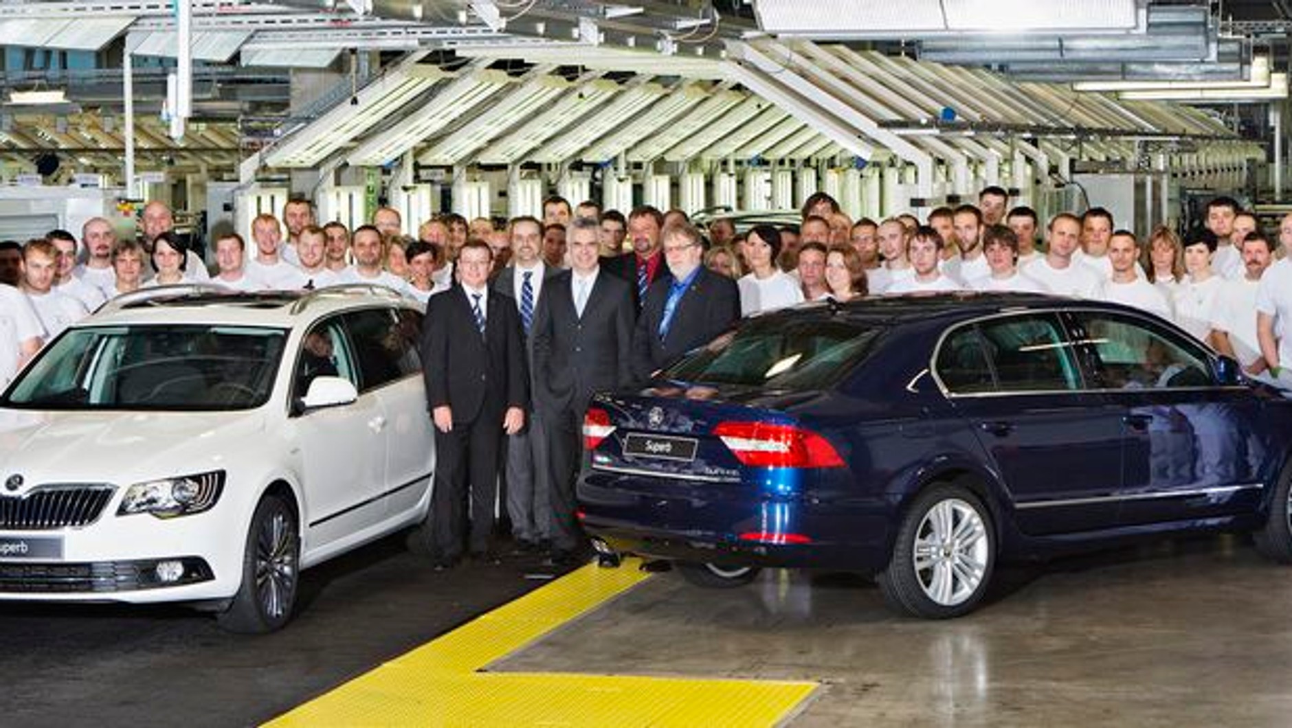 Zmodyfkowana Skoda Superb już w produkcji