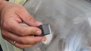 Jak samodzielnie wypolerować reflektory?