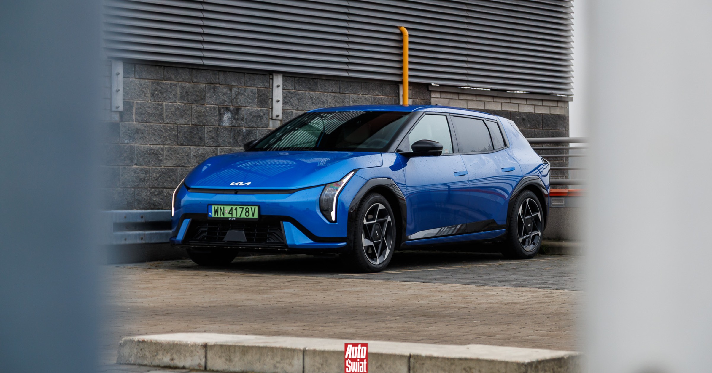 Kia EV4 to bezpieczna przystań na elektromobilnej mapie. Koreańczycy wiążą z nią nadzieje