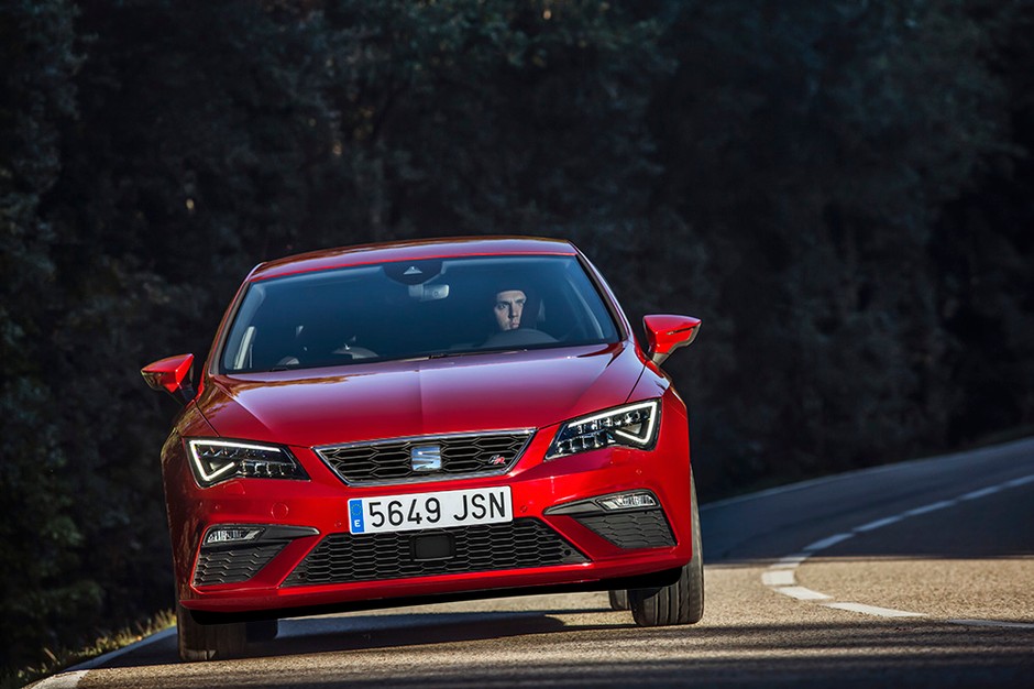 Seat Leon lifting