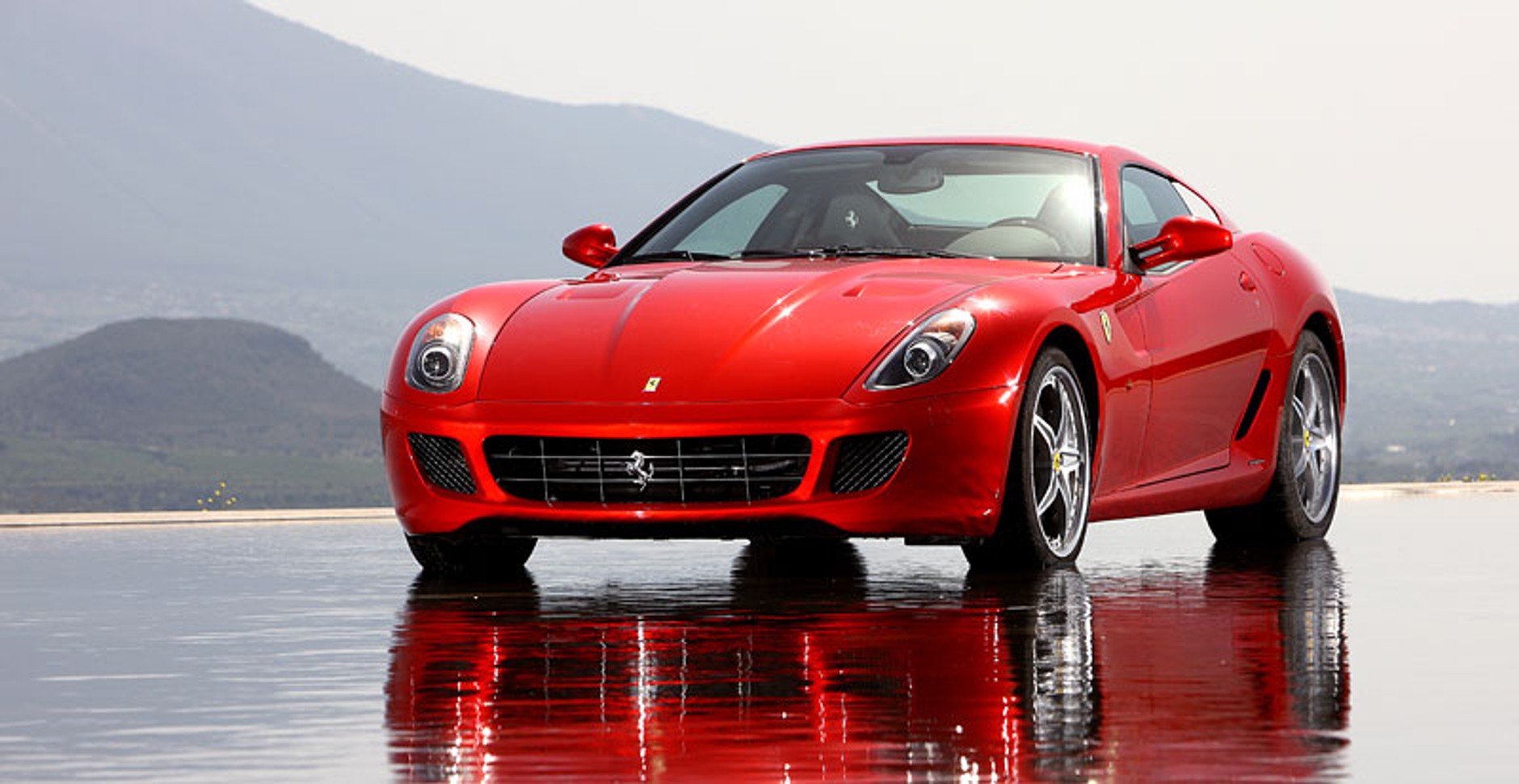Ferrari 599 HGTE: pakiet dla Fiorano (fotogaleria)