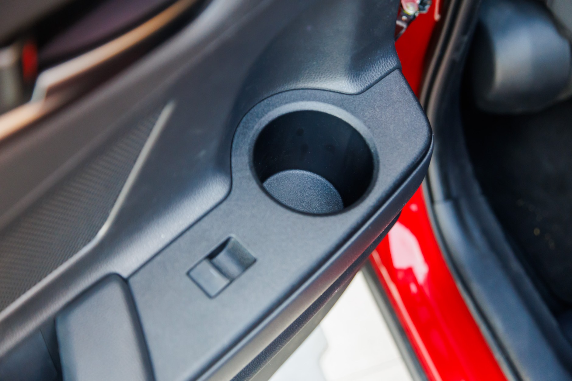 2024 Toyota C-HR PHEV