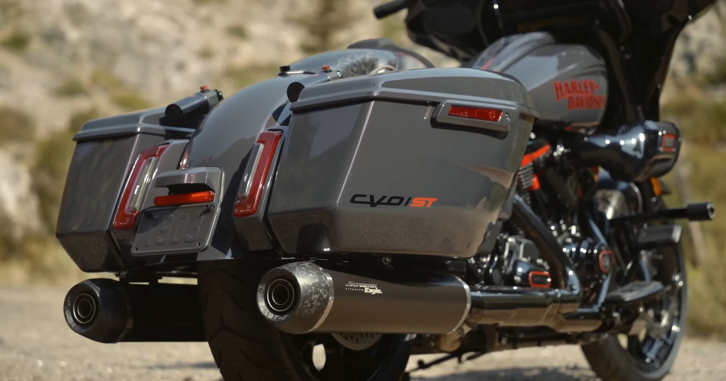 Motocykl marki Harley-Davidson - zdj. ilustracyjne