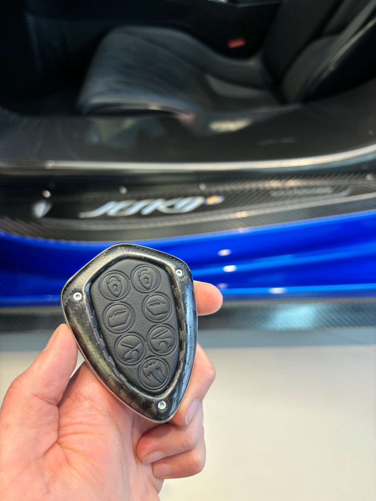 Koenigsegg Jesko Attack