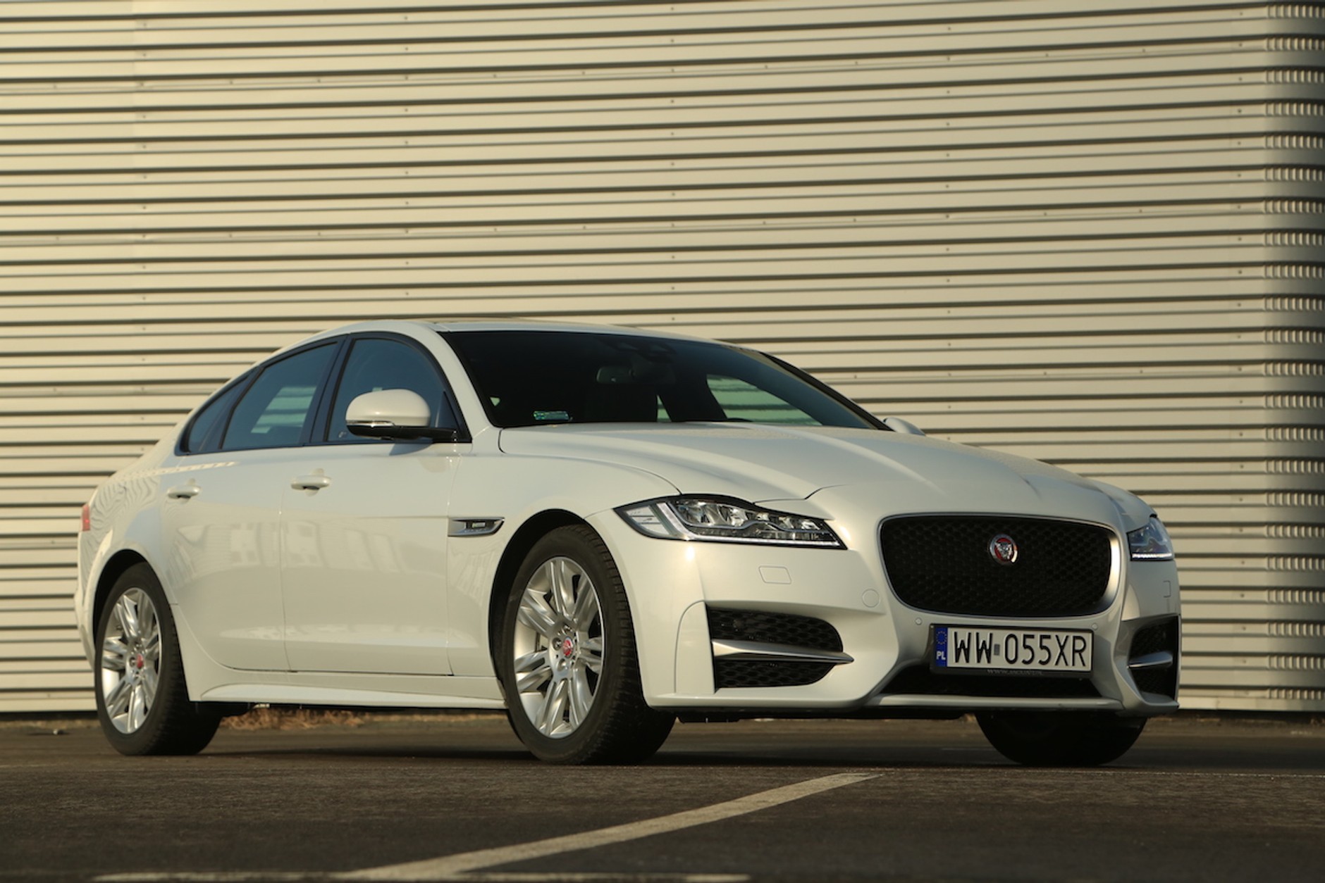 Jaguar XF 3.0 TDV6 R-Sport