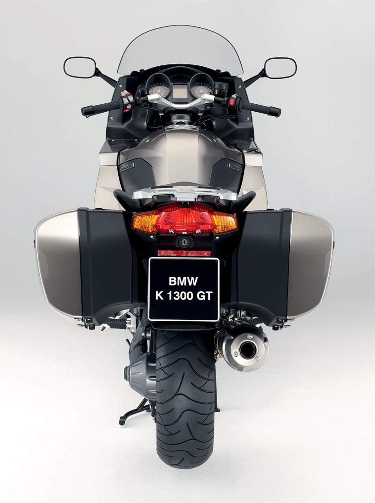 BMW Motorrad 2009: K 1300 S, K 1300 R, K 1300 GT (3x wideo HD!)