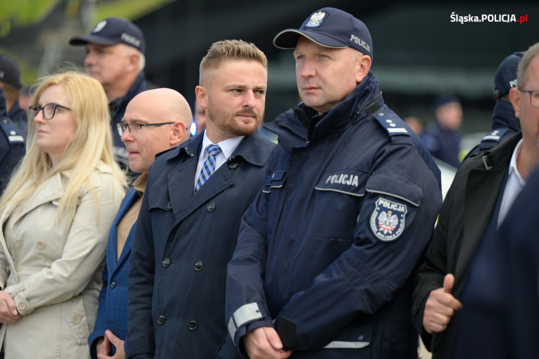 Policjanci ze Śląska dostali nowe radiowozy. Są hybrydowe