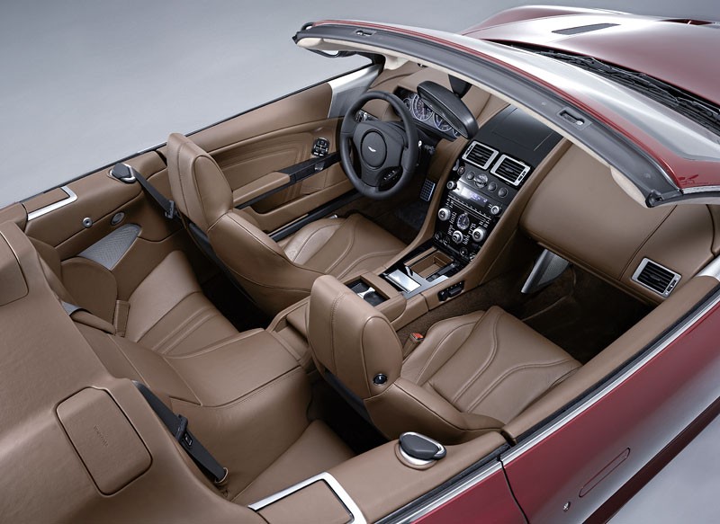 Genewa 2009: Aston Martin DBS Volante – topowy model w wersji roadster