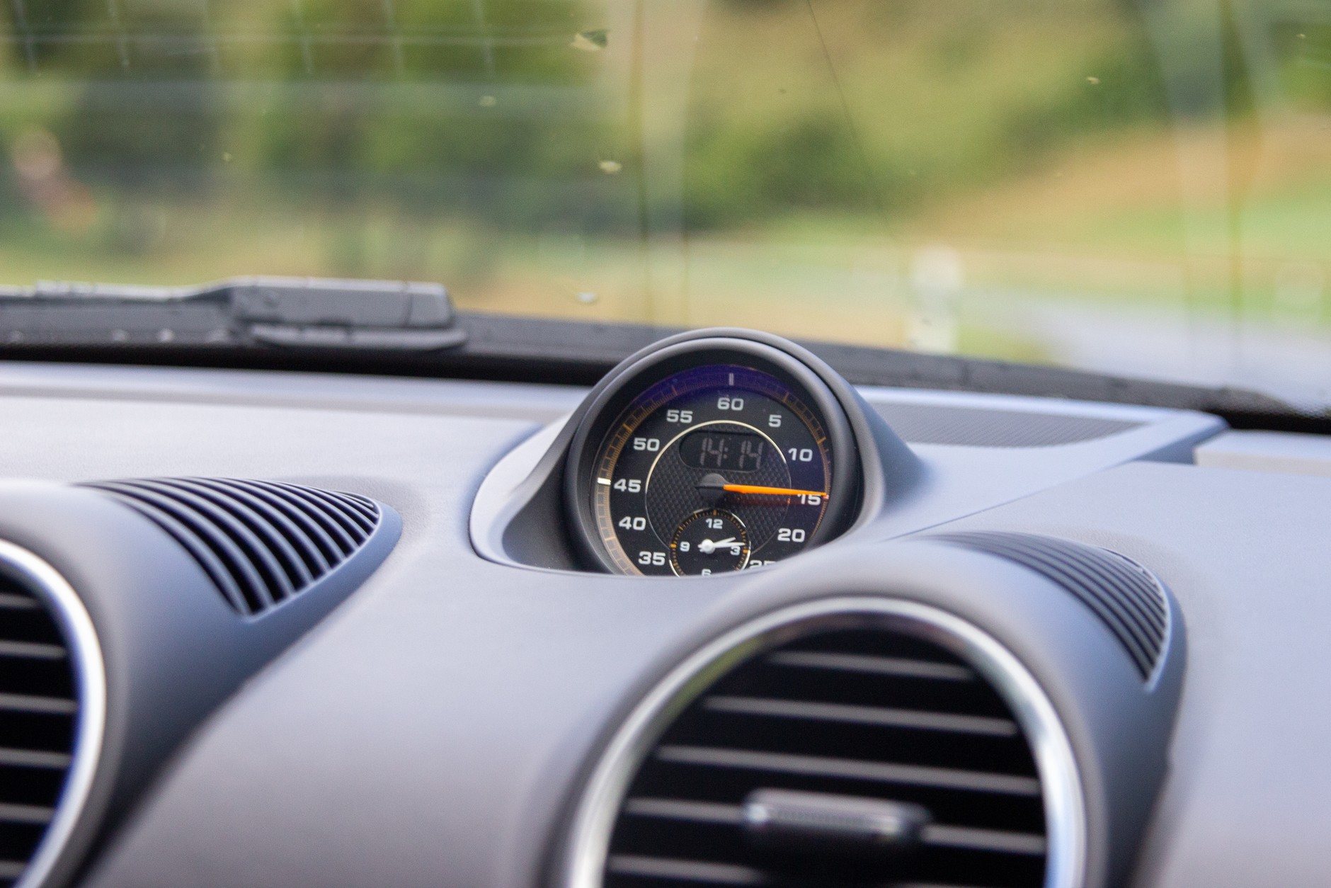 Porsche 718 Spyder RS