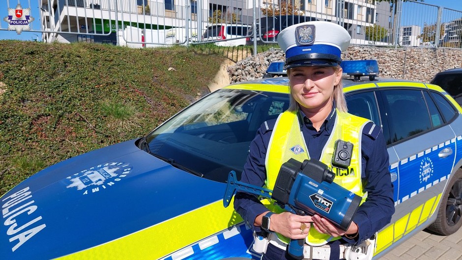 Obraz pochodzący z serwisu https://lubelska.policja.gov.pl/lub/aktualnosci/145125,Weekendowe-powroty-apelujemy-o-ostroznosc.html