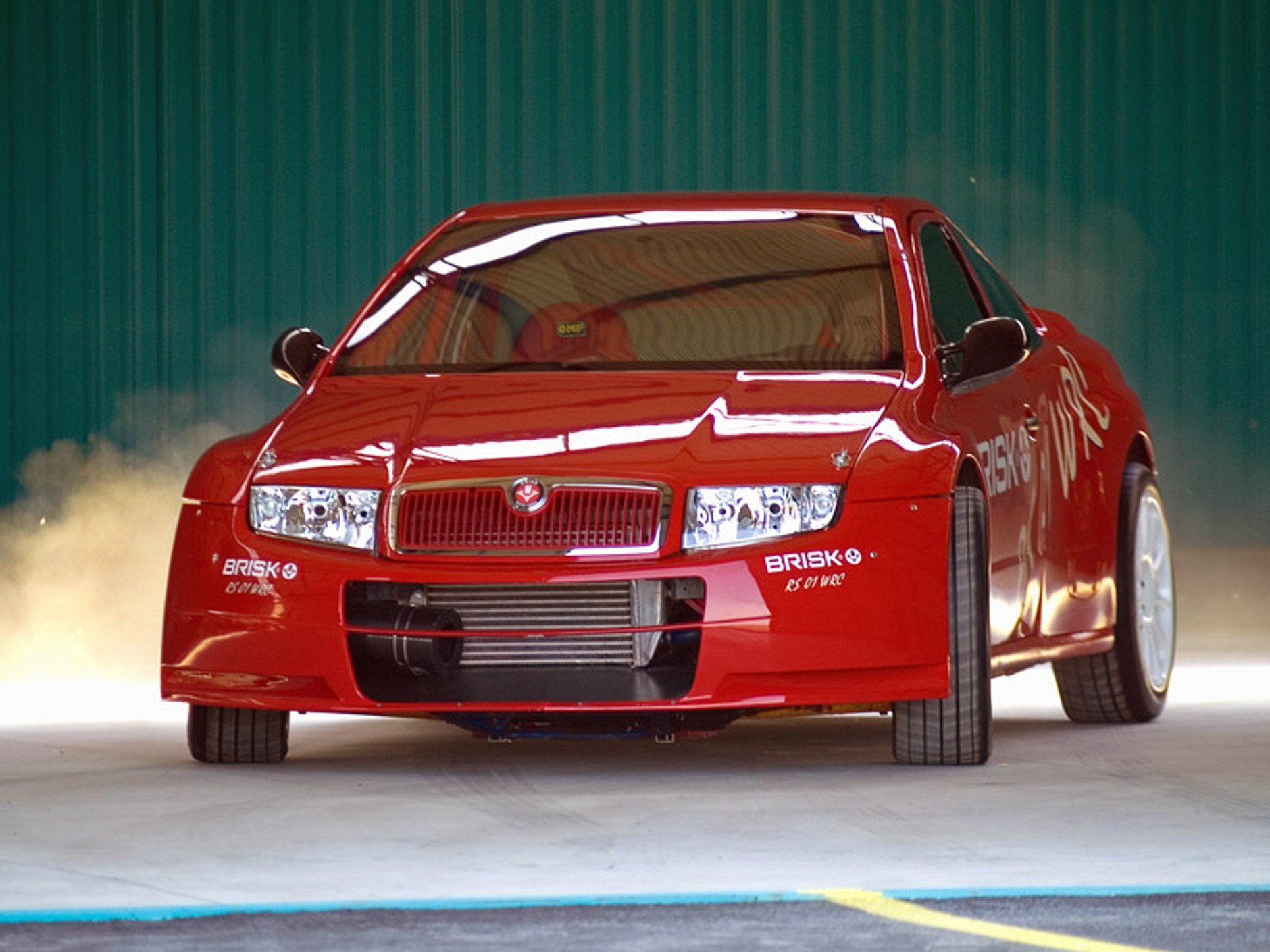 Brisk RS 01 WRC – wideo z narodzin i testów nietypowej Fabii!