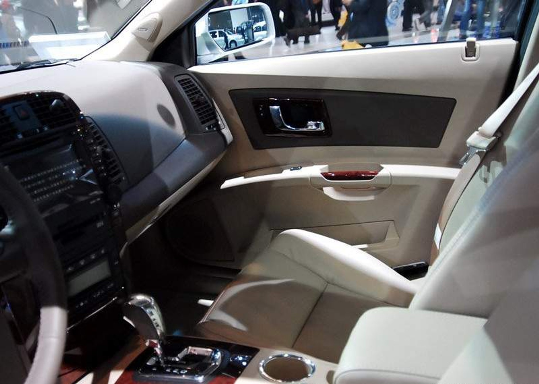 Pekin 2006: Zhongua M3