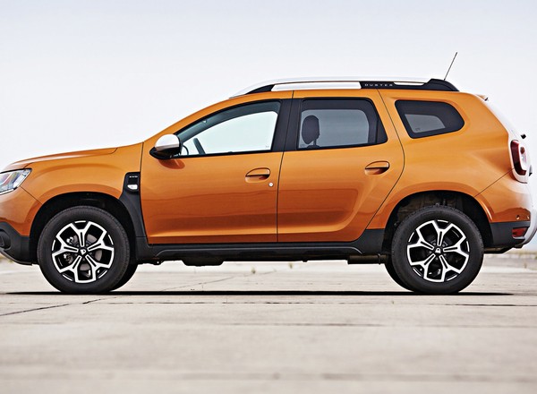 Polacy pokochali Dustera, Skoda traci - TOP10 wśród klientów indywidualnych