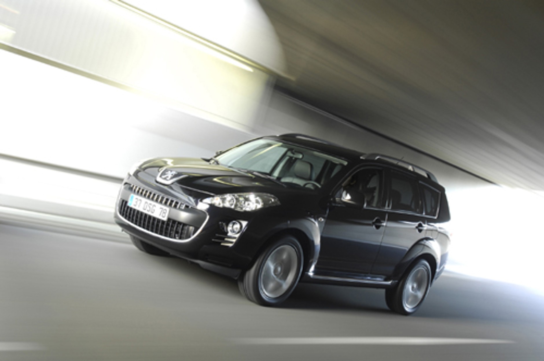 Peugeot 4007 - Z francuską duszą