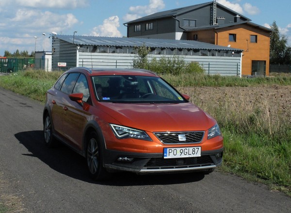 Seat Leon 2.0 TDI X-Perience – pierwsze kilometry | Test długodystansowy (cz. 2)