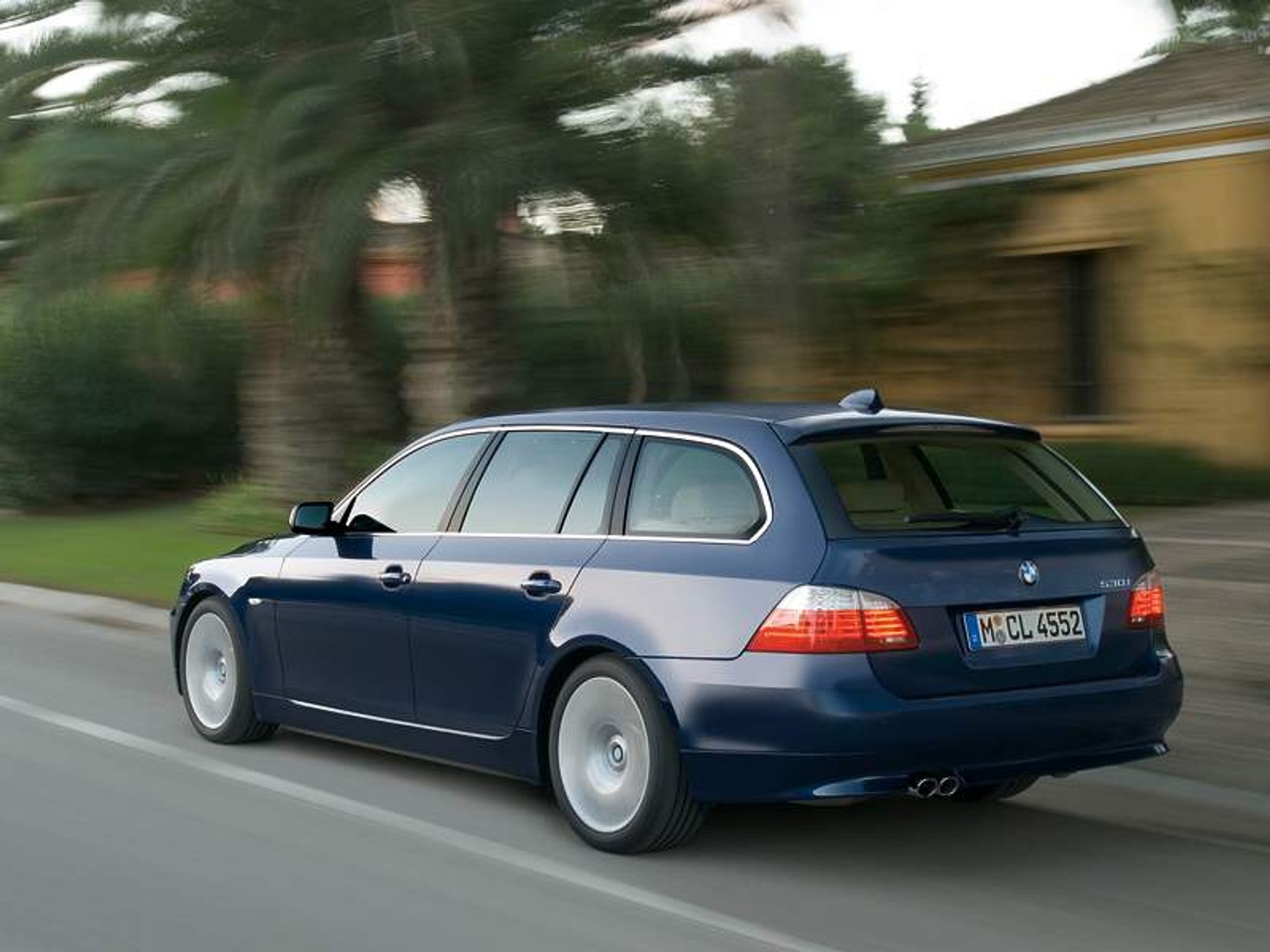 BMW 5: facelifting na półmetku (video)