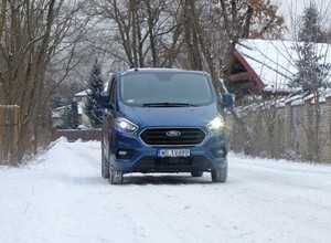Ford Transit Custom Plug-in: spalinowóz zelektryfikowany