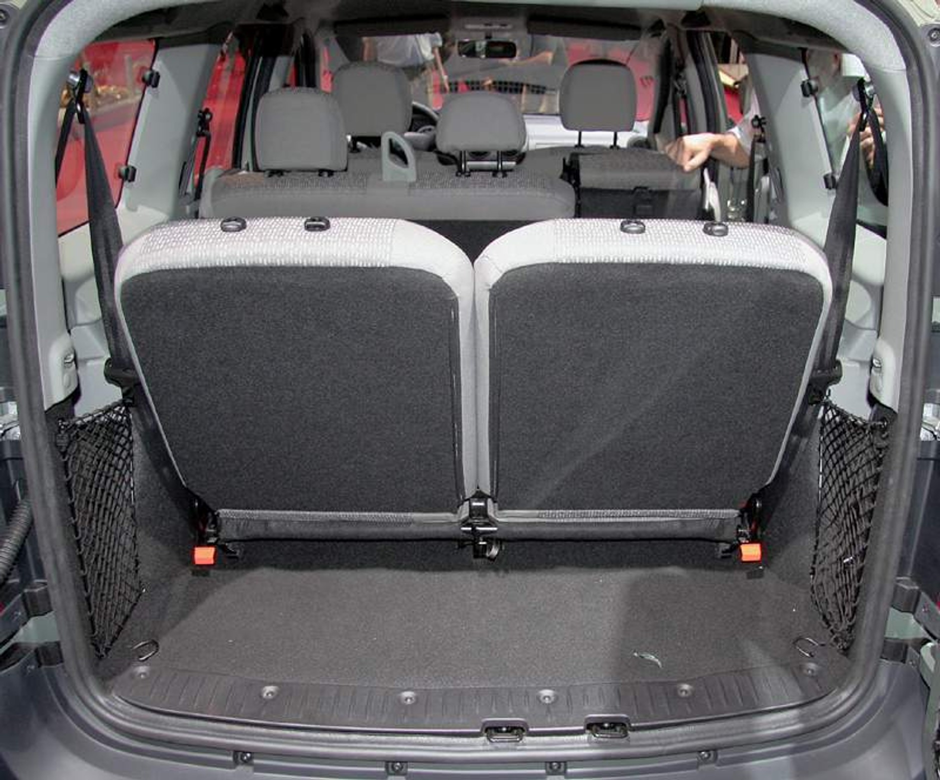 Dacia Logan kombi: pierwsze wrażenia z Paryża