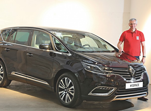 Renault Espace: nowa definicja przestrzeni