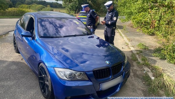 Policja zatrzymywała uczestników zlotu jeszcze przed dojazdem na miejsce