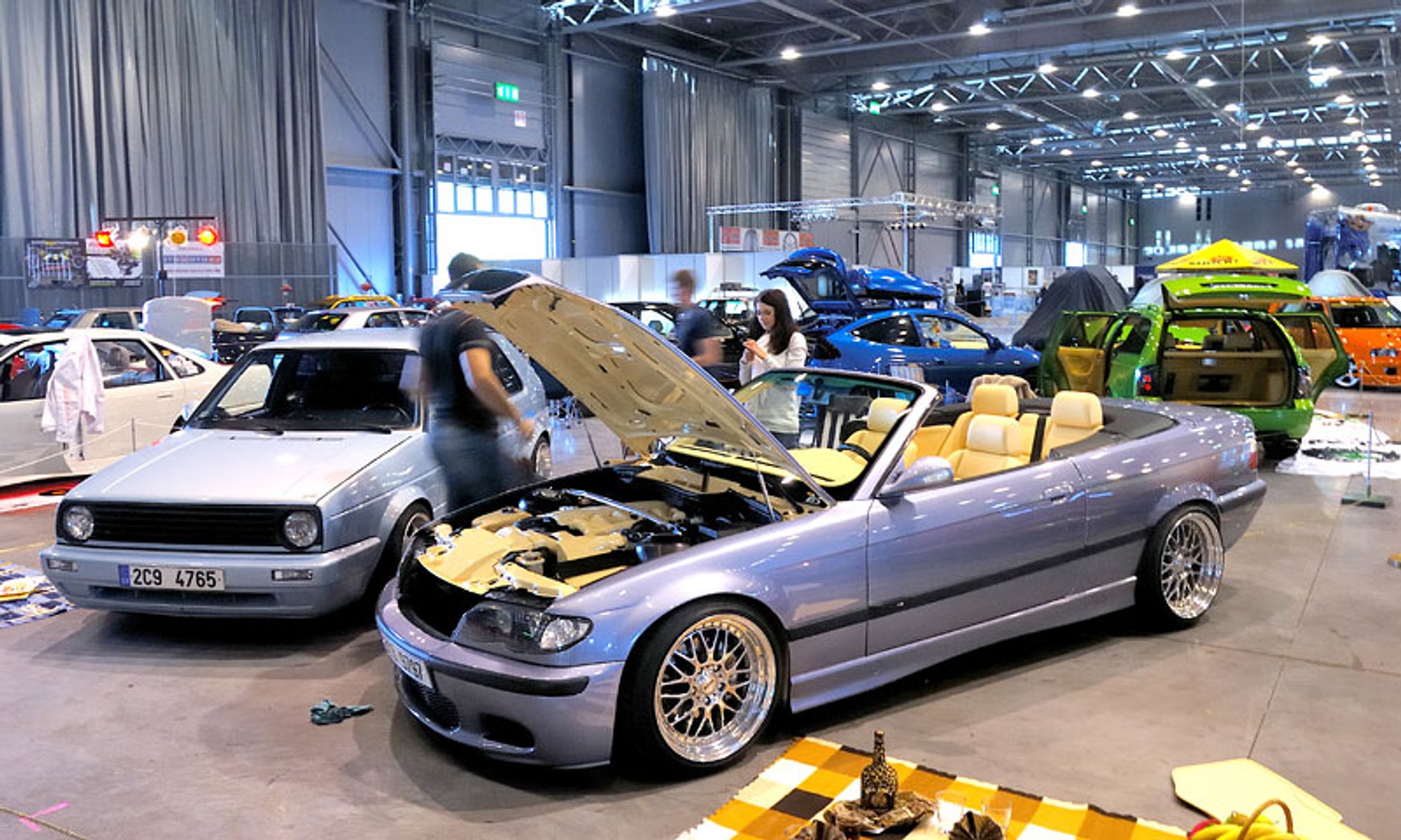 Tuning &amp; Custom Salon Brno 2009 (fotogaleria)