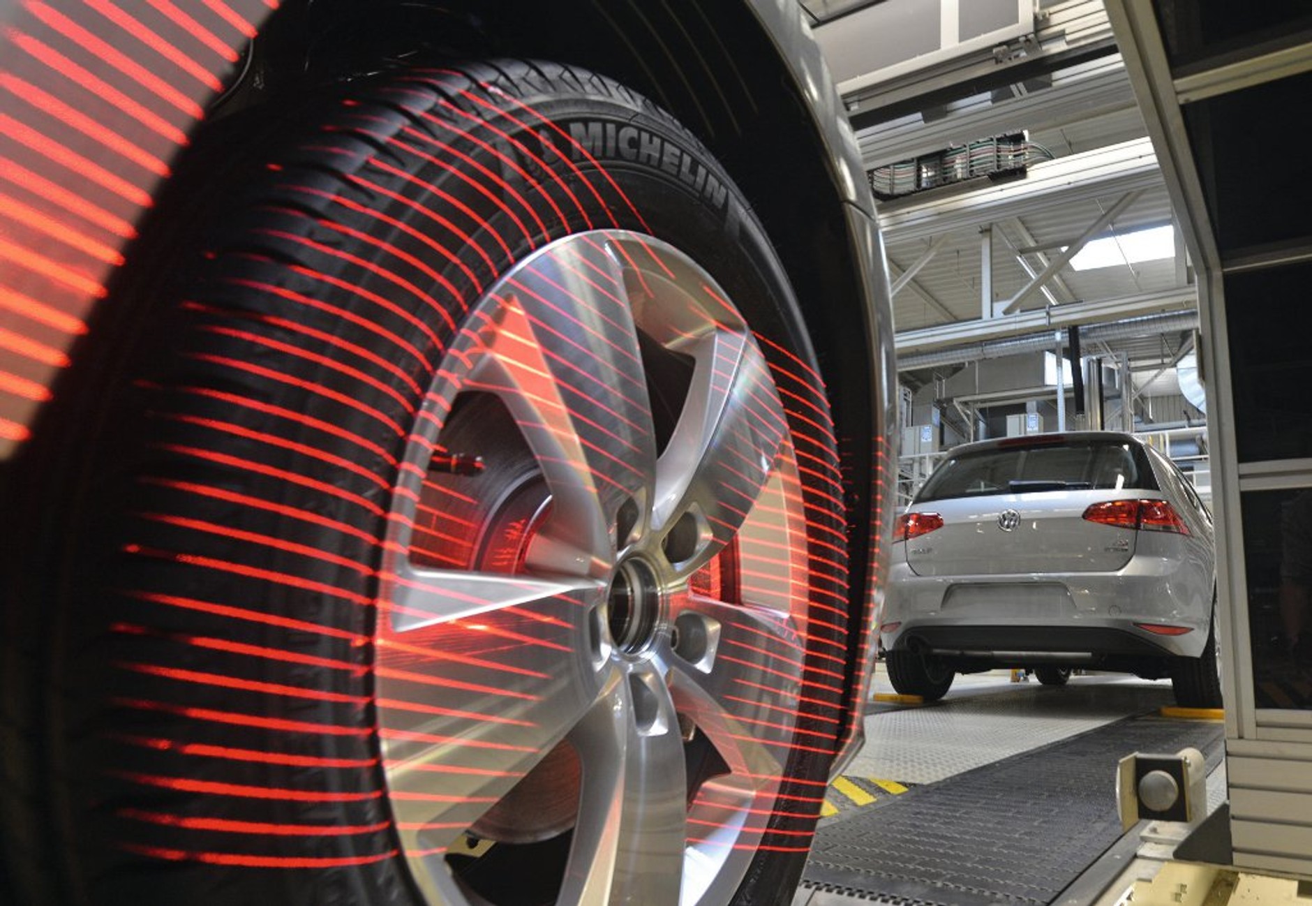 Volkswagen zwiększa produkcję Golfa