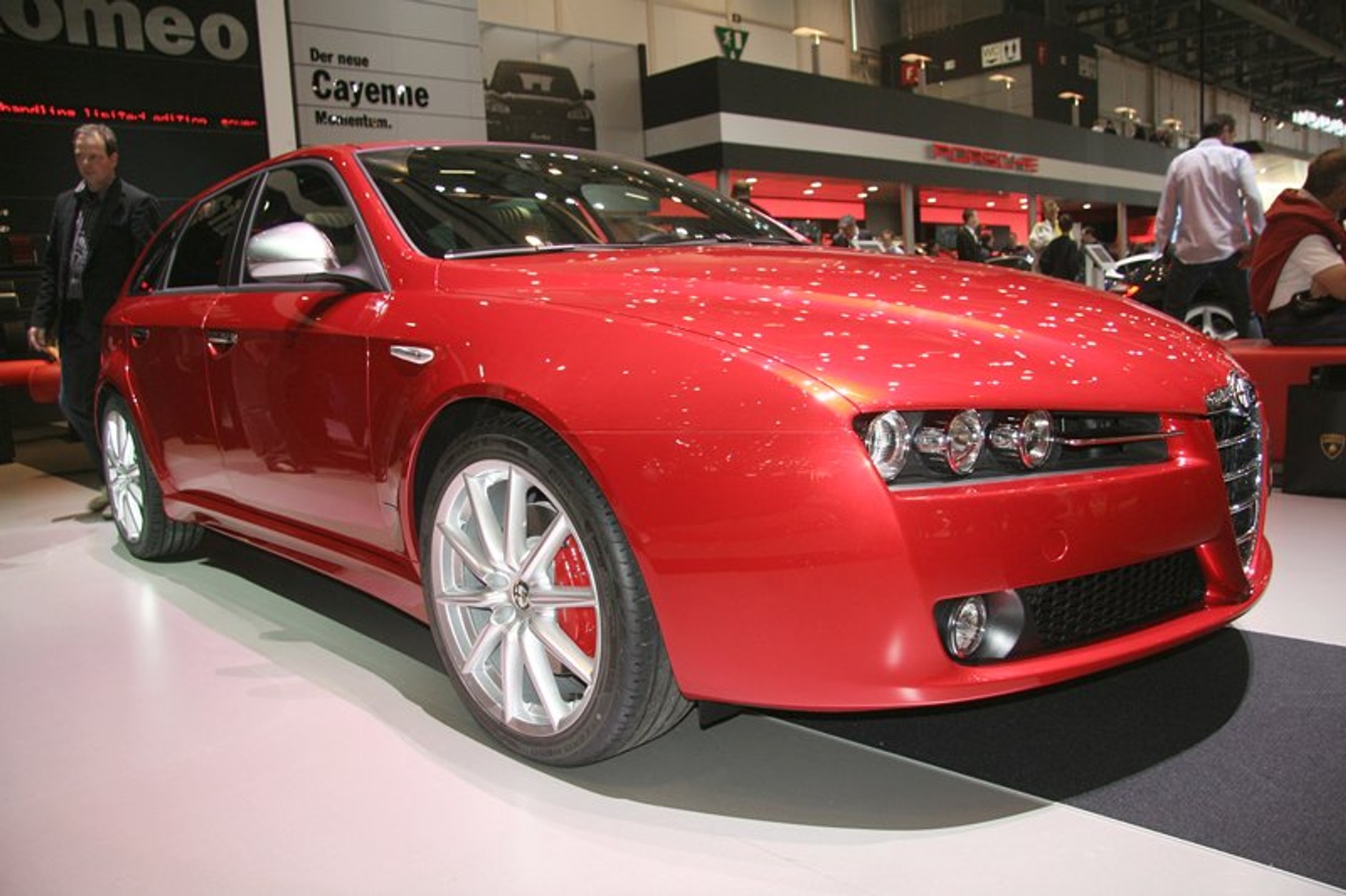 Genewa 2007: kolejne samochody w fotogalerii