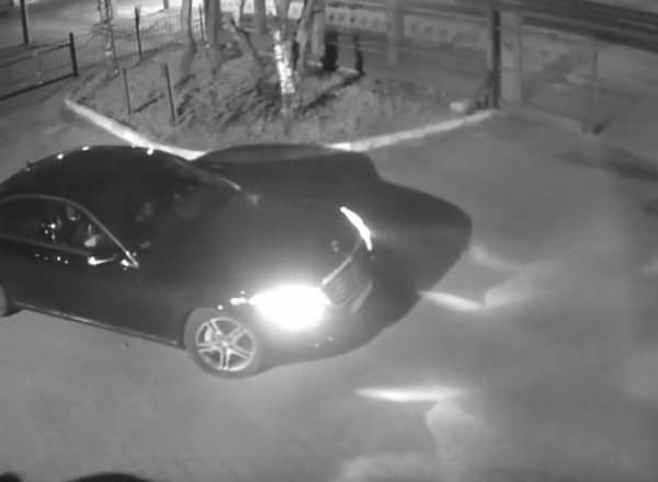 Kradzież luksusowego Mercedesa – dosłownie minuty