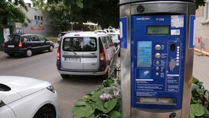 Tak oszukują "na parkowanie". Na jedną z tych 6 metod łatwo się nabrać