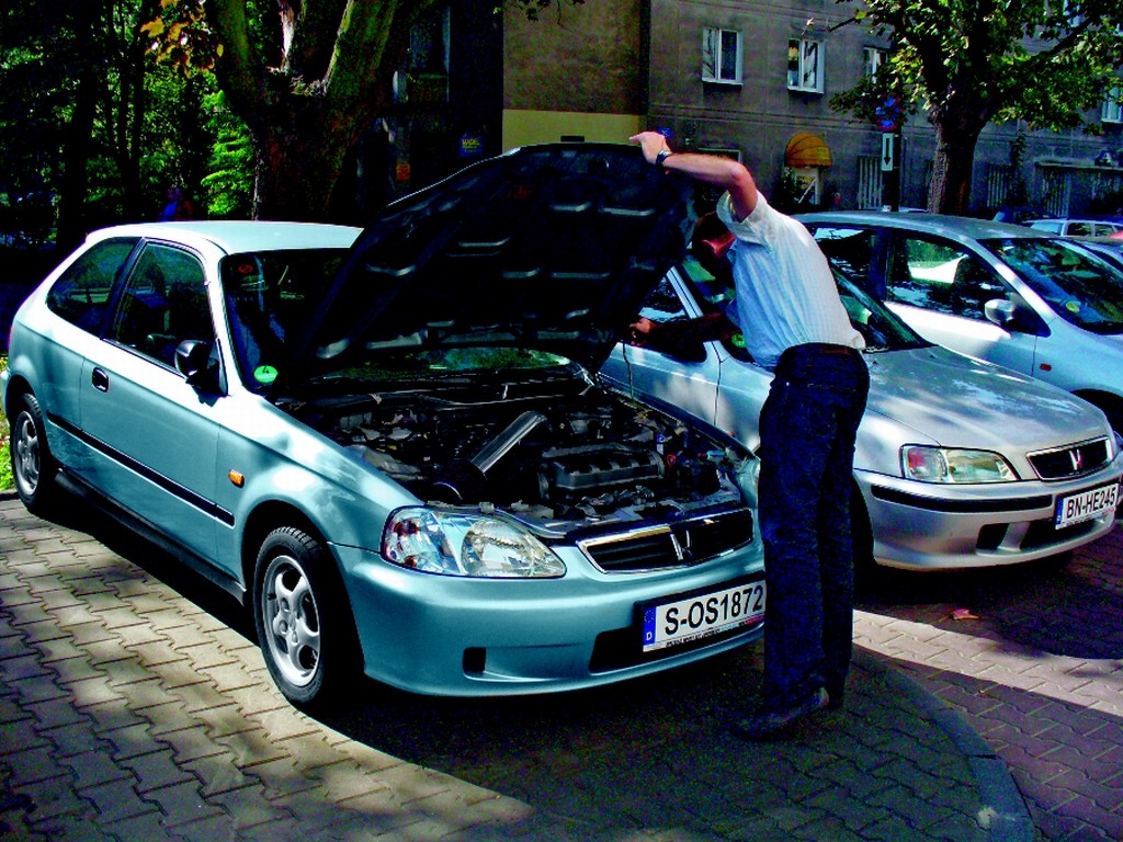 Jak kupić używany samochód? Czyli w poszukiwaniu dobrego używanego auta
