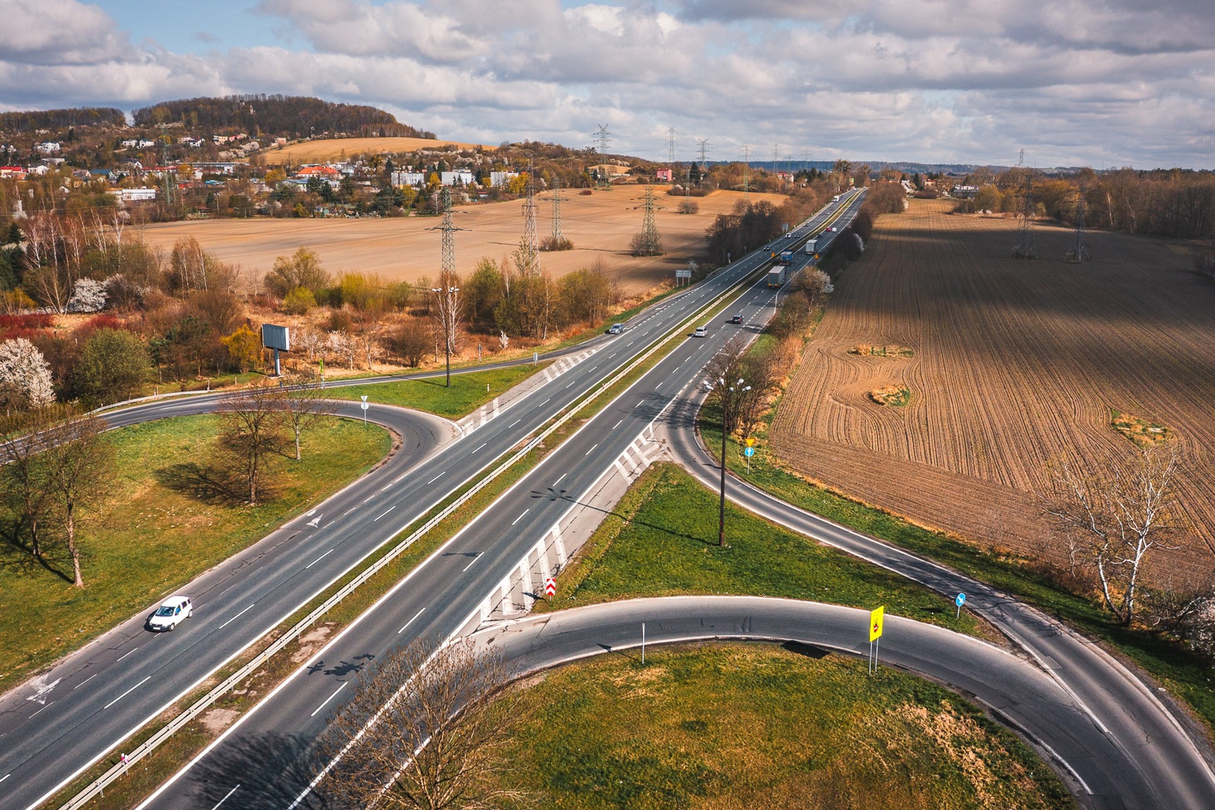 Przebudowa kolejnego odcinka "starej jedynki". Trzynaście ofert na stole