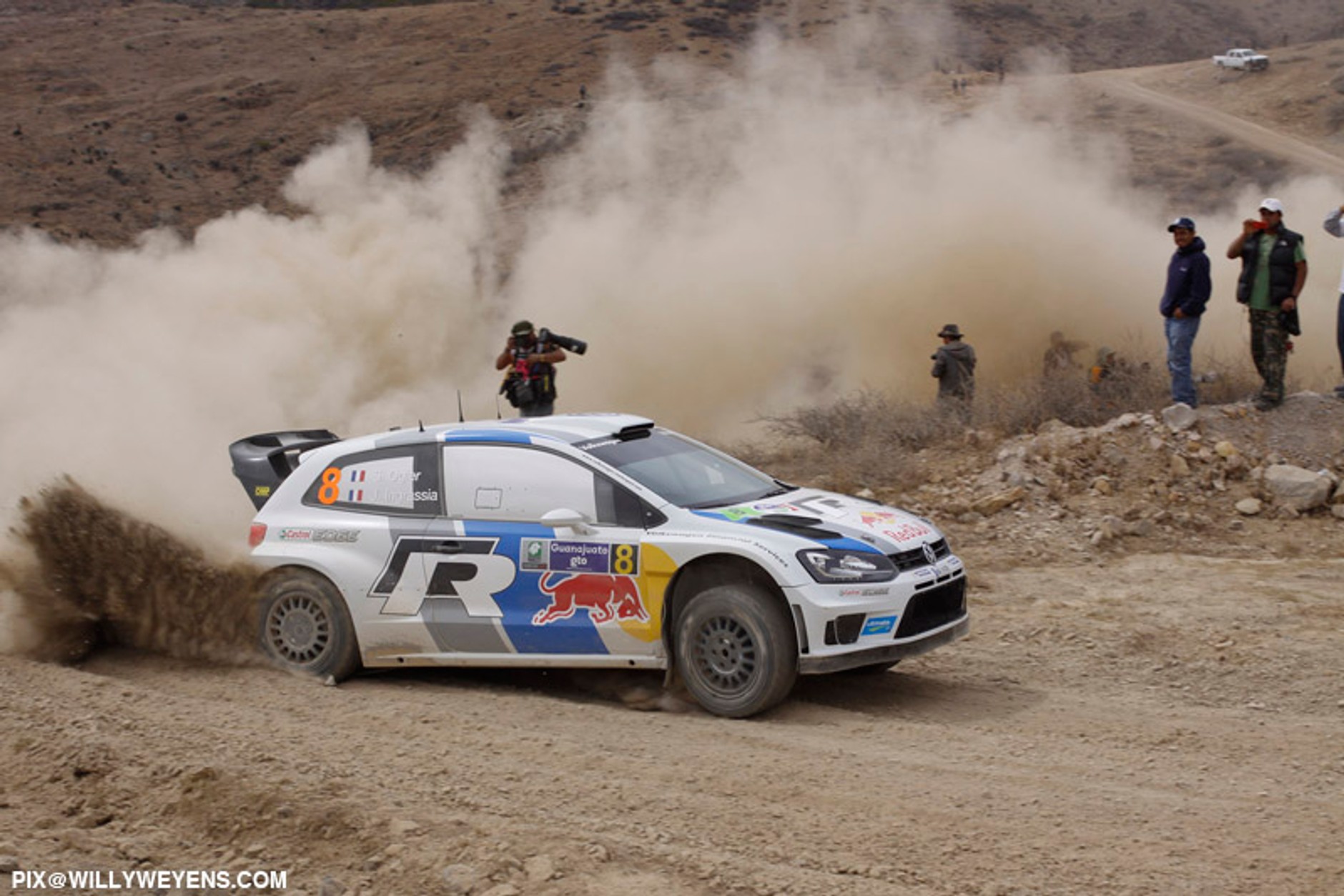 Rajd Meksyku 2013: złoty Ogier nie dał szans konkurentom