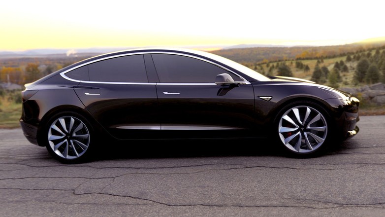 Tesla Model 3 - premiera pełna ekstazy