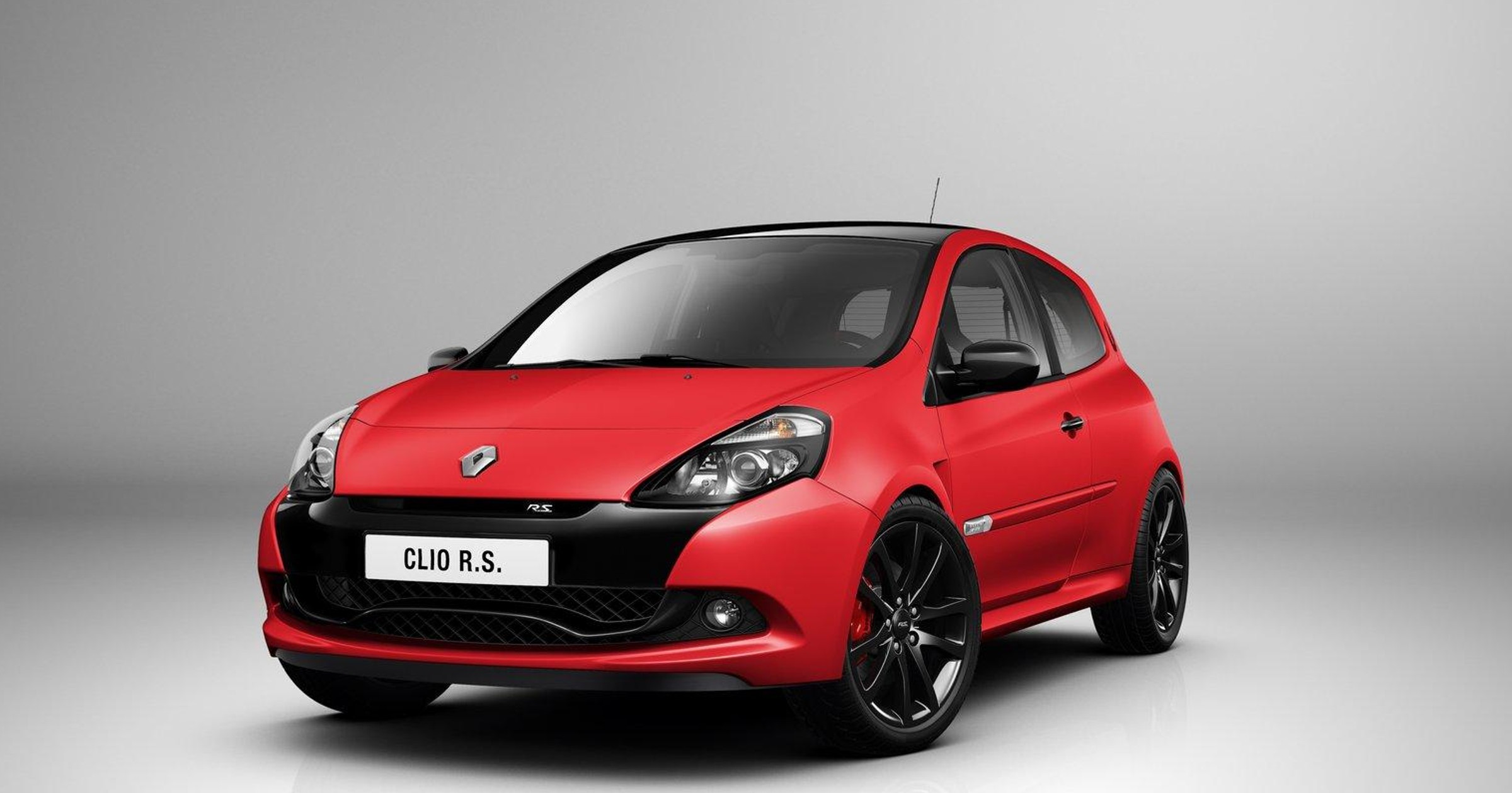 Anielskie Renault Clio RS z piekła rodem