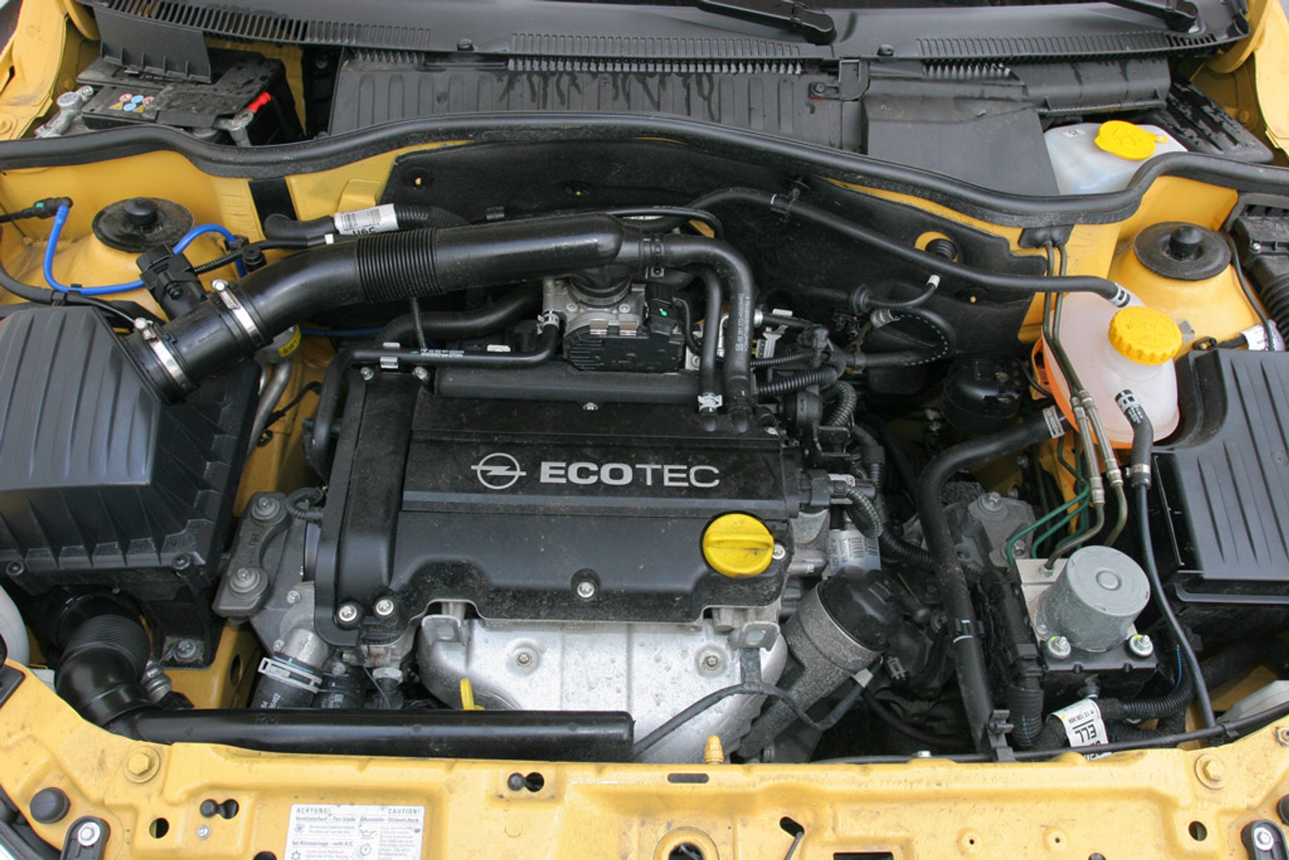 Stylowe maluchy za małe pieniądze: Nissan Micra kontra Opel Corsa, Suzuki Swift