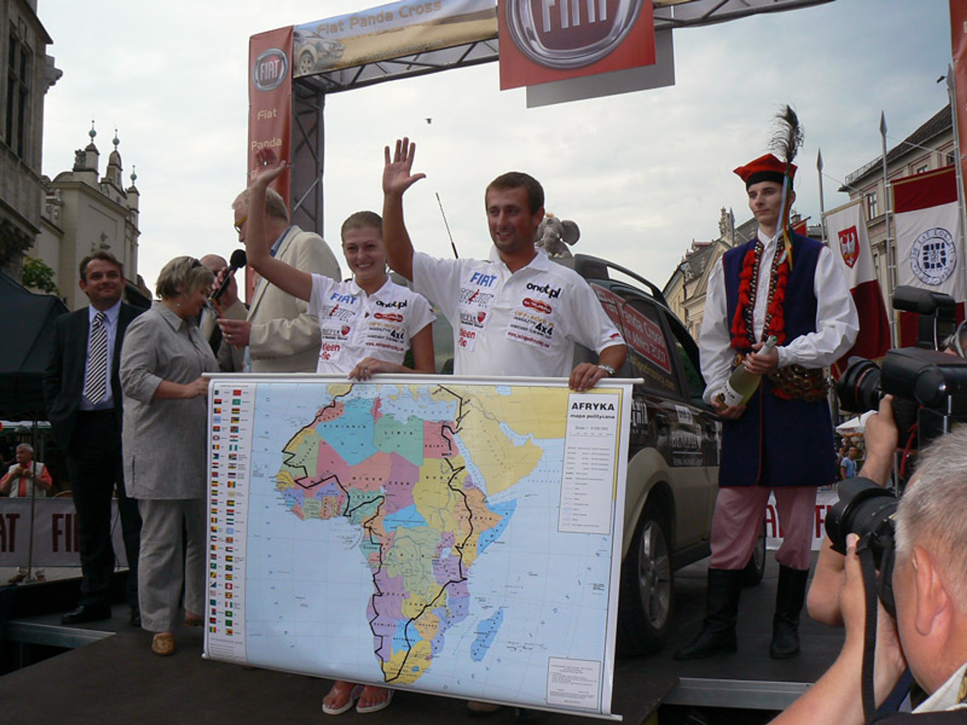 Fiat Panda z polskimi podróżnikami powrócił z Afryki