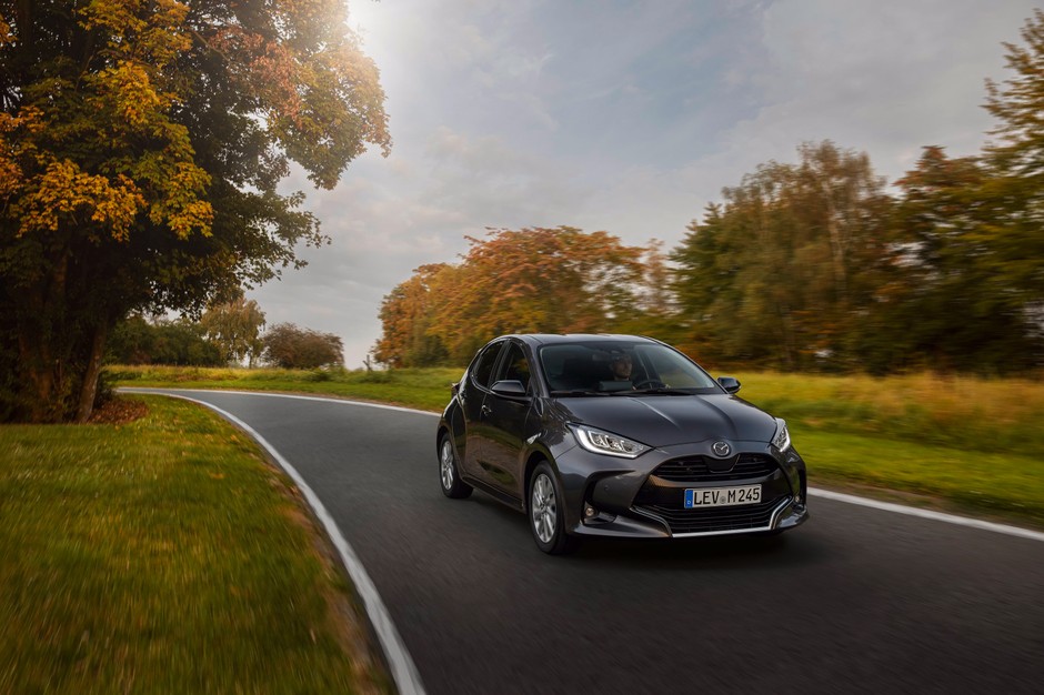Mazda 2 Hybrid 2022