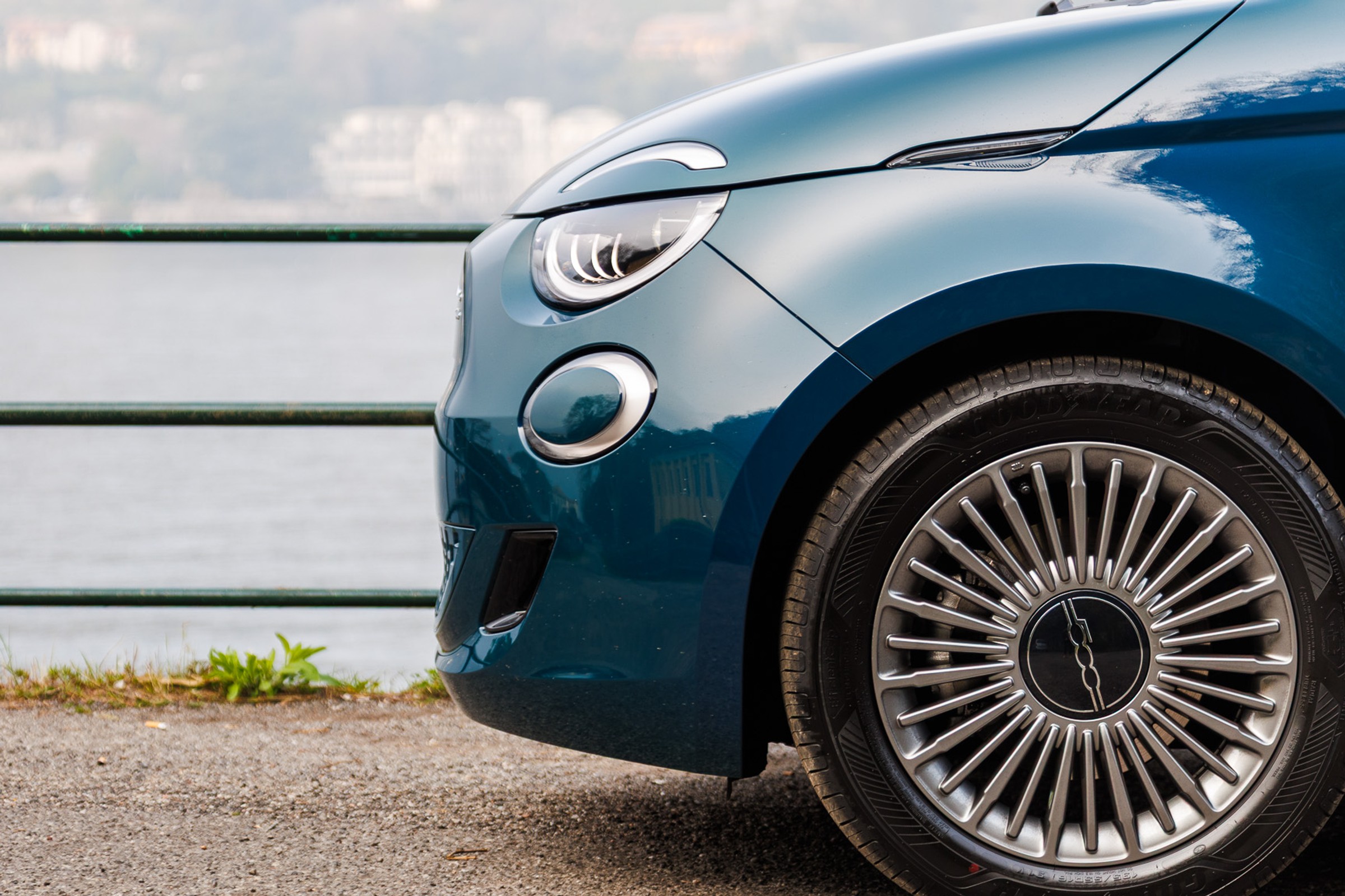 Samochód mówi, iż ciśnienie jest dobre, ale to nieprawda. Przez tę pomyłkę codziennie tracimy pieniądze