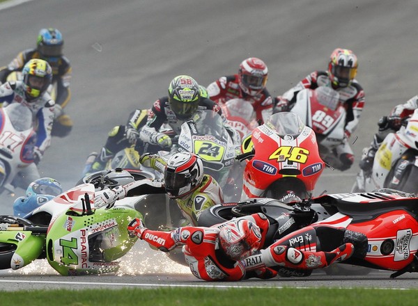 MotoGP: spektakularny koniec ery w Walencji