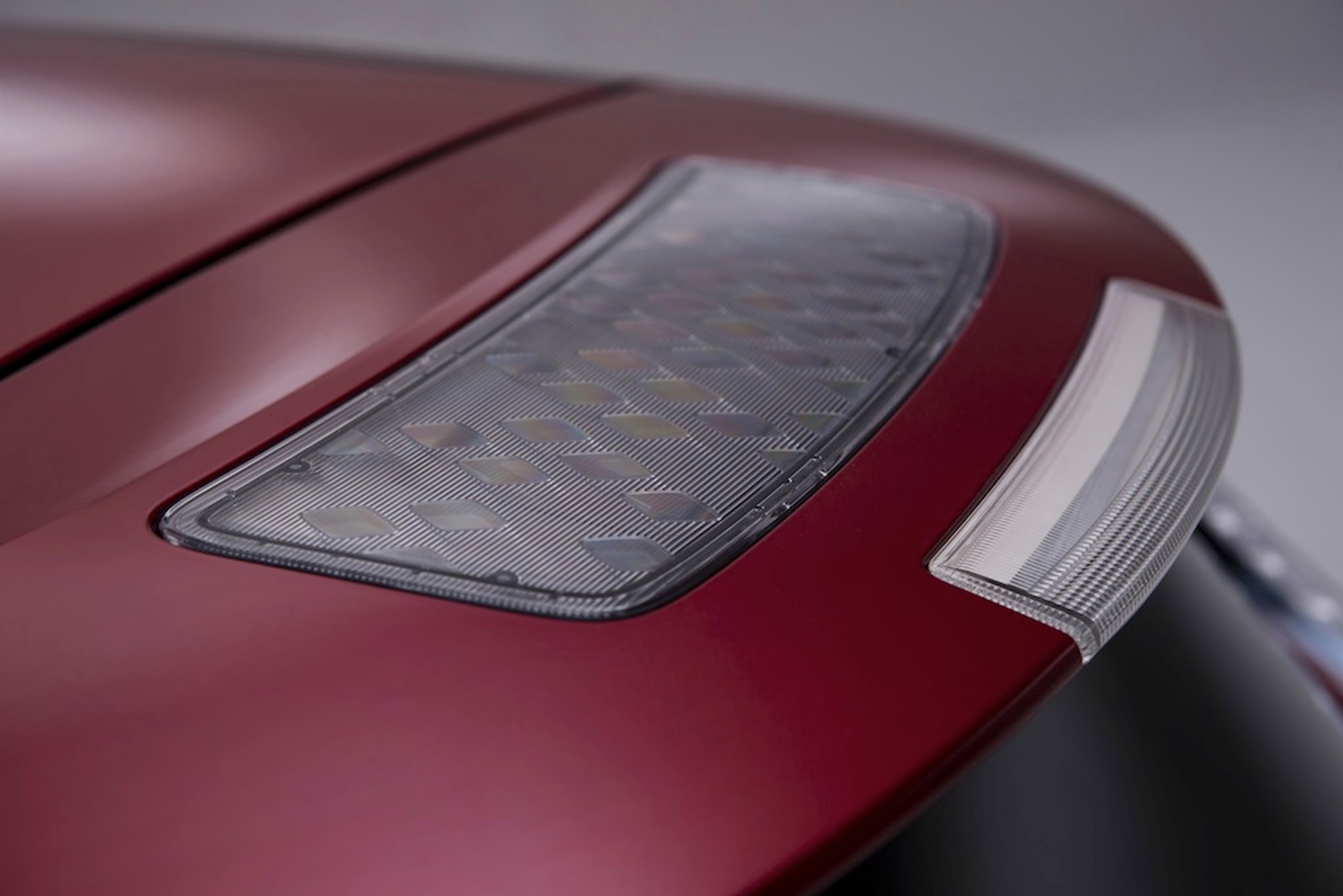 Ulepszony Nissan Leaf