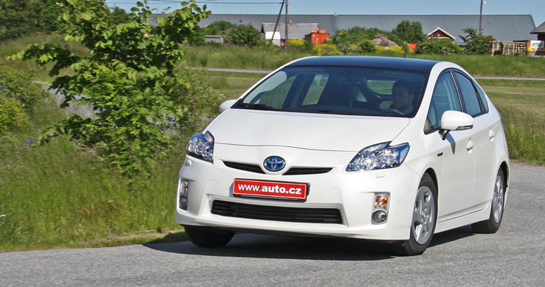 Japan Car of the Year 2009-2010 dla Toyoty Prius