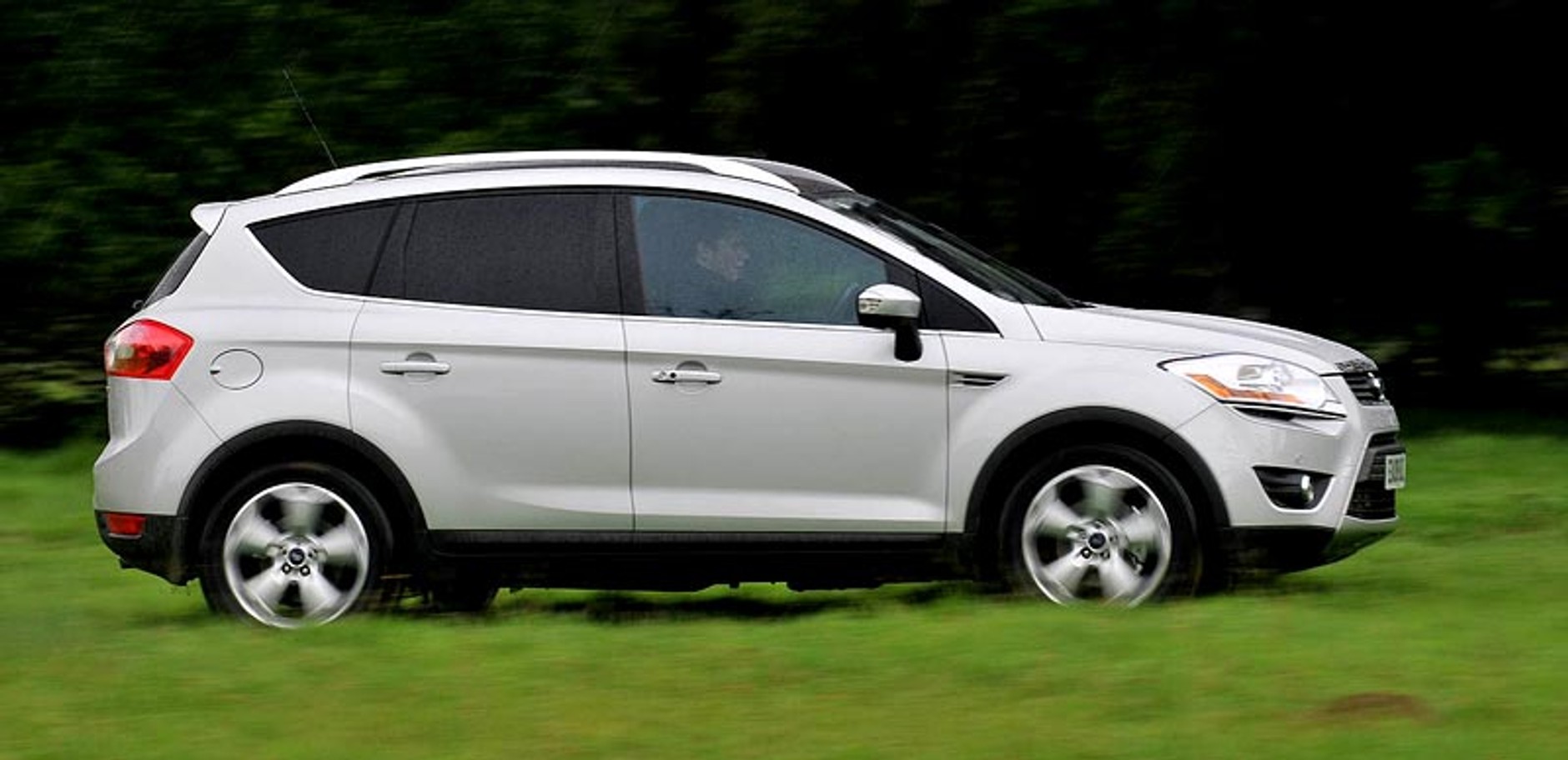 Ford Kuga - groźny konkurent na rynku SUV