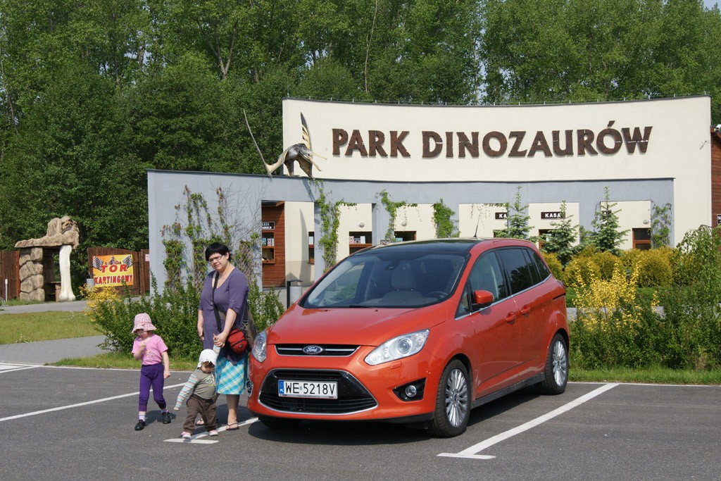 Rodzinne podróże z Fordem: nauka przez zabawę